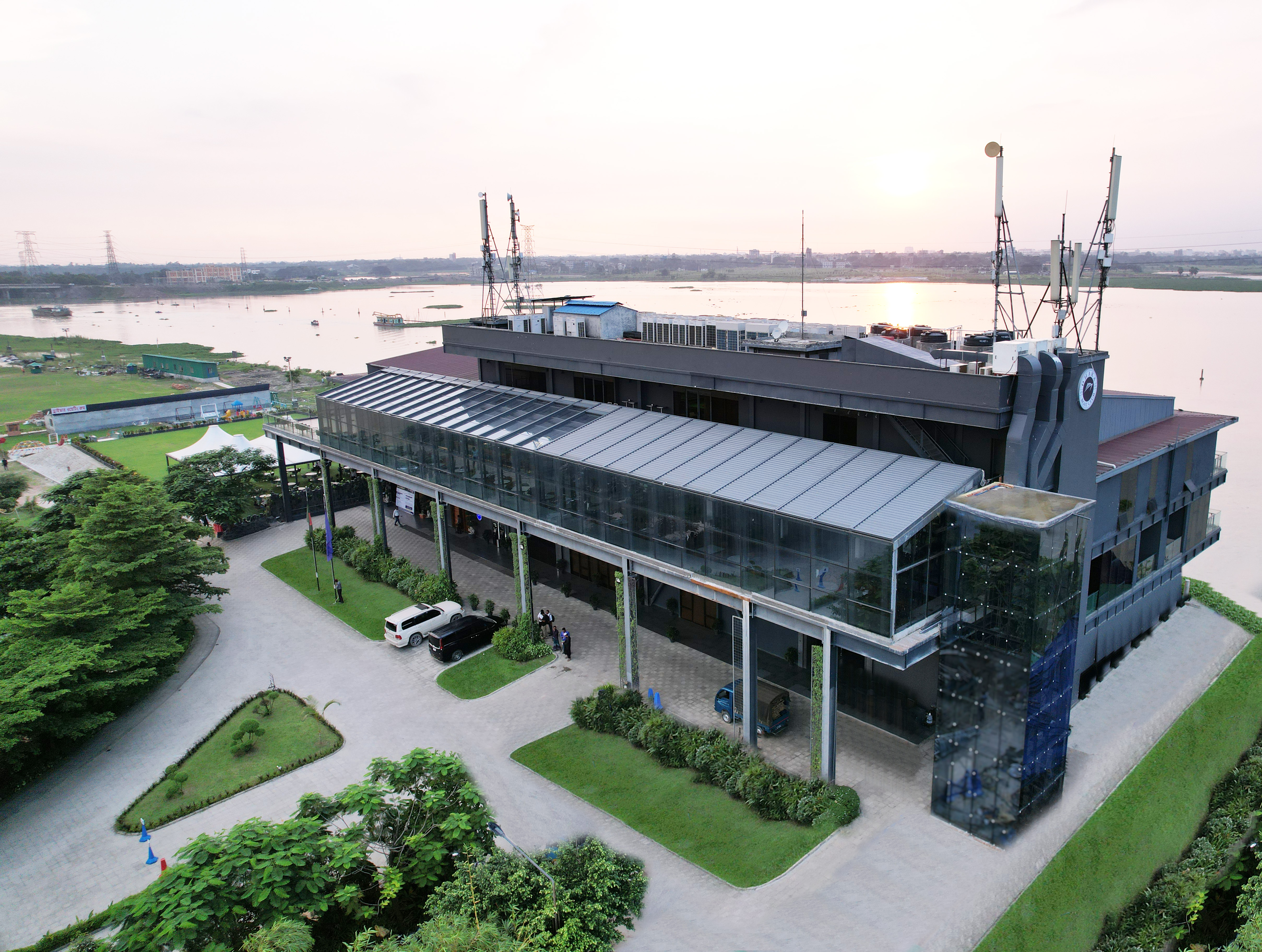 Dhaka Boat Club Hero 1